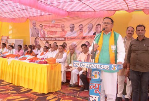 फिरोजाबाद :- प्रदेश में योग्यता के आधार पर मिल रही नौकरियां-रामप्रताप सिंह